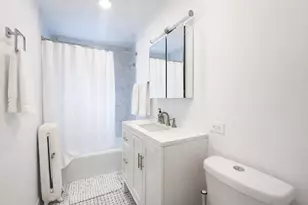 681 5 W Wrightwood Ave, Chicago, IL 60614 - Photo 5