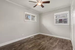 429 Natoma St, Park Forest, IL 60466 - Photo 11