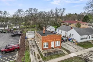 1809 Ogden Ave, Lisle, IL 60532 - Photo 23