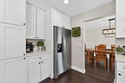 1285 N Lyle Avenue, Elgin, IL 60123 - Photo 7