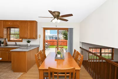 1865 Victor Lane, Hanover Park, IL 60133 - Photo 9