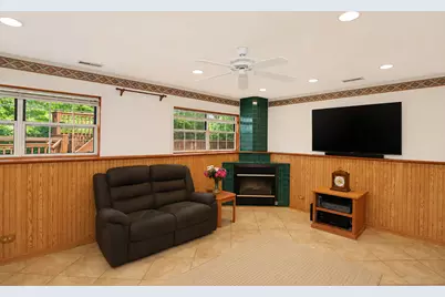 1865 Victor Lane, Hanover Park, IL 60133 - Photo 11