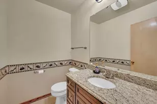 409 W Jefferson St, Morris, IL 60450 - Photo 15