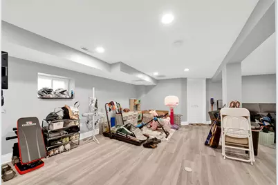 2543 N Newcastle Avenue, Chicago, IL 60707 - Photo 17