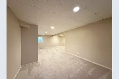 712 N Victoria Drive, Palatine, IL 60074 - Photo 19
