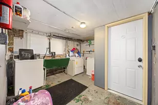 1833 Gunderson Ave, Berwyn, IL 60402 - Photo 11