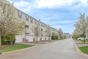 2804 Neubauer Circle, Lindenhurst, IL 60046 - Photo 25