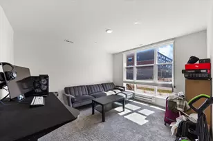 2217 Venture Dr, Schaumburg, IL 60193 - Photo 29