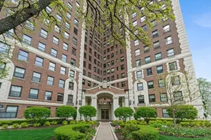 5555 S Everett Ave, Chicago, IL 60637 - Photo 1