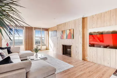 5555 S Everett Avenue #E10, Chicago, IL 60637 - Photo 5