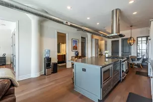 [Address not provided], Chicago, IL 60607 - Photo 9