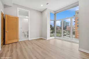 939 W Madison St, Chicago, IL 60607 - Photo 13