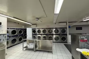 655 W Irving Park Rd, Chicago, IL 60613 - Photo 23