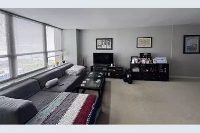 655 W Irving Park Road #3408, Chicago, IL 60613 - Photo 7