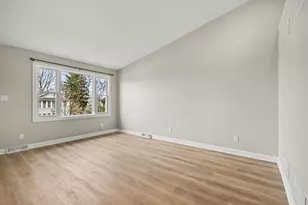 1440 S Hamilton St, Lockport, IL 60441 - Photo 5