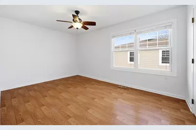 377 Farmingdale Circle #377, Vernon Hills, IL 60061 - Photo 15