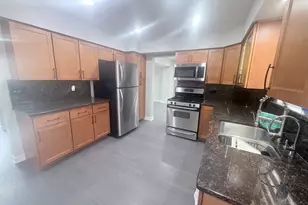 1004 Longford Rd, Bartlett, IL 60103 - Photo 9