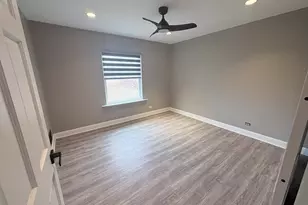 1004 Longford Rd, Bartlett, IL 60103 - Photo 25