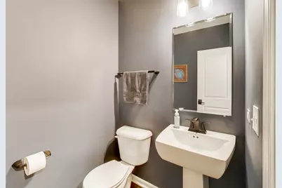 3223 N Heritage Lane, Arlington Heights, IL 60004 - Photo 13