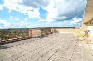 141 N La Grange Rd, La Grange, IL 60525 - Photo 35