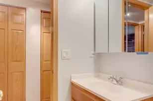 2505 Spring St, Woodridge, IL 60517 - Photo 7