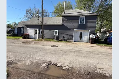 104 S State Street, Lincoln, IL 62656 - Photo 7