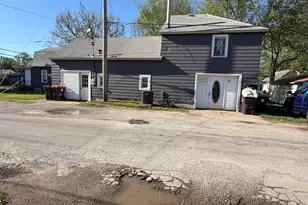 104 S State St, Lincoln, IL 62656 - Photo 7