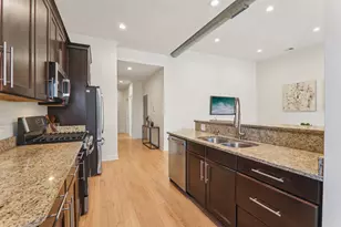 4445 N Magnolia Ave, Chicago, IL 60640 - Photo 9