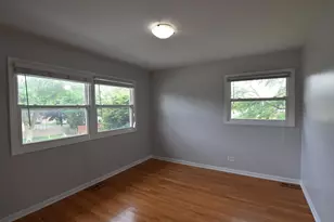 1702 N Waterman Ave, Arlington Heights, IL 60004 - Photo 13