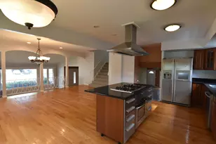 1702 N Waterman Ave, Arlington Heights, IL 60004 - Photo 3