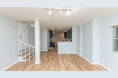 6136 N Mozart Street #1, Chicago, IL 60659 - Photo 5