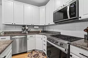 835 W Diversey Pkwy, Chicago, IL 60614 - Photo 3