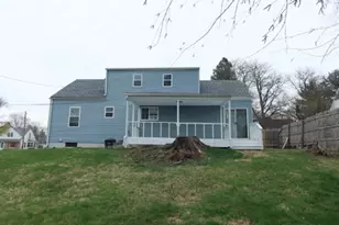 2003 Nebraska Rd, Rockford, IL 61108 - Photo 3