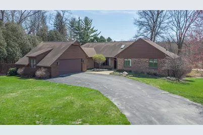 1430 Sylvan Court, Freeport, IL 61032 - Photo 1