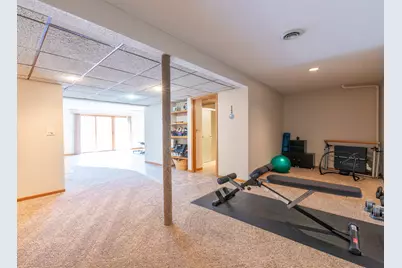 1430 Sylvan Court, Freeport, IL 61032 - Photo 31