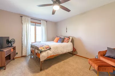 1430 Sylvan Court, Freeport, IL 61032 - Photo 19