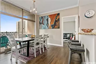 21 E Huron St, Chicago, IL 60611 - Photo 5