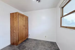 34W836 N James Dr, Saint Charles, IL 60174 - Photo 11