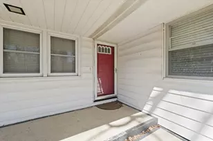 1423 Rose Dr, Champaign, IL 61821 - Photo 3