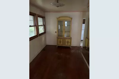 1010 Helen Avenue, Joliet, IL 60433 - Photo 5