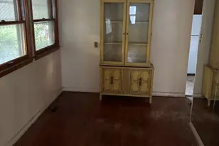 1010 Helen Ave, Joliet, IL 60433 - Photo 5