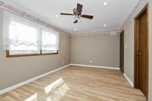 18031 65th Ave, Tinley Park, IL 60477 - Photo 13