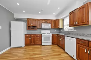 18031 65th Ave, Tinley Park, IL 60477 - Photo 5