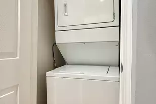 5307 N Central Ave, Chicago, IL 60630 - Photo 9