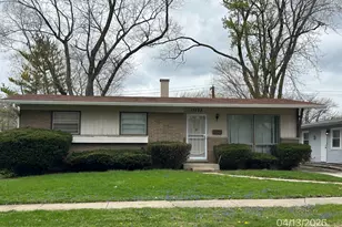 15722 Woodlawn E Ave, South Holland, IL 60473 - Photo 1