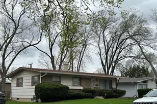 15722 Woodlawn E Ave, South Holland, IL 60473 - Photo 3