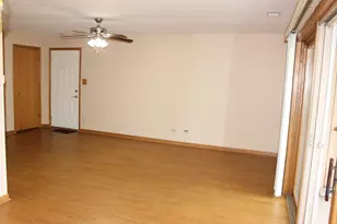 4943 E Circle Dr, Crestwood, IL 60418 - Photo 11