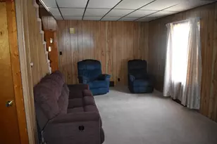 208 S Jefferson St, Flanagan, IL 61740 - Photo 9