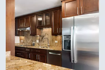 360 E Randolph Street #3902, Chicago, IL 60601 - Photo 13