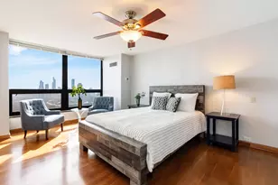 360 E Randolph St, Chicago, IL 60601 - Photo 17